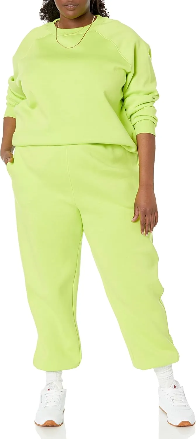 Amazon Essentials Women's Relaxed Jogger (Available in Plus Size)