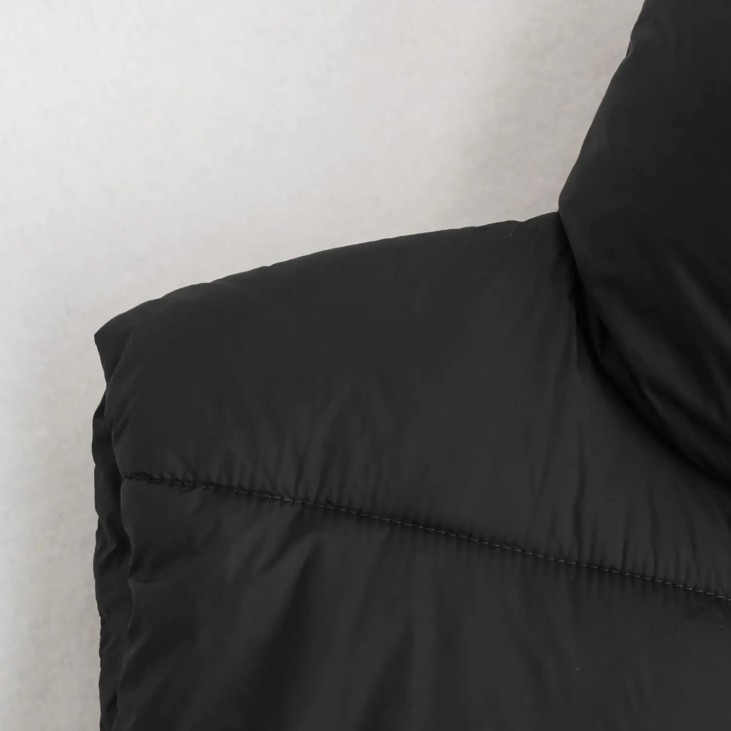 Women Cropped Puffer Vest Padded Down Jacket Stand Up Collar Coat Short Coat Jacket Winter Vest Outerwear with Pockets
